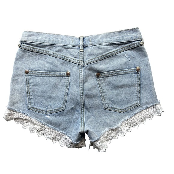 Free People Women's Blue Denim Shorts, Light Wash, Lace Trimmed, Size 25 - Picture 3 of 8